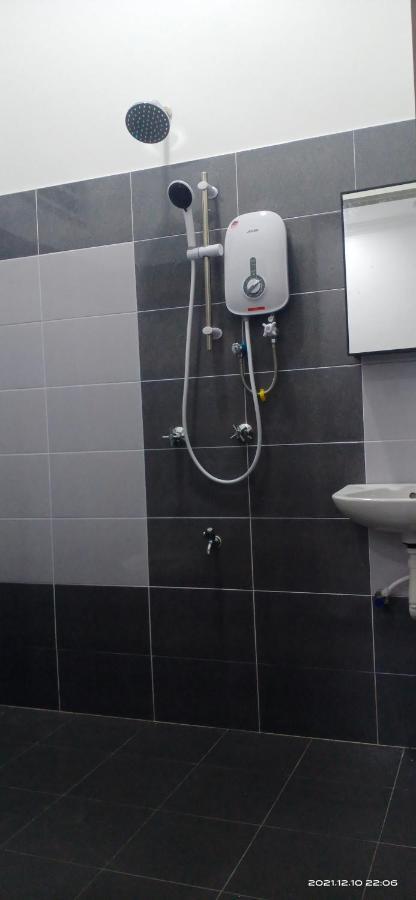 Adda Guest House Kota Bharu Buitenkant foto